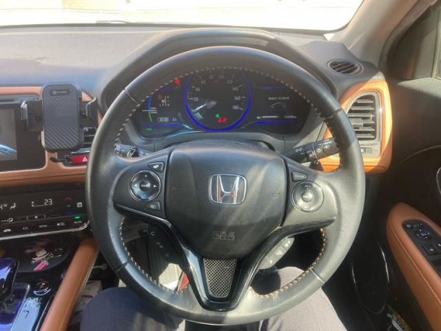 HONDA VEZEL HYBRID 2014 Image 31