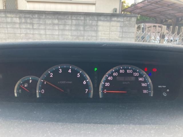 TOYOTA NOAH 2005 Image 31