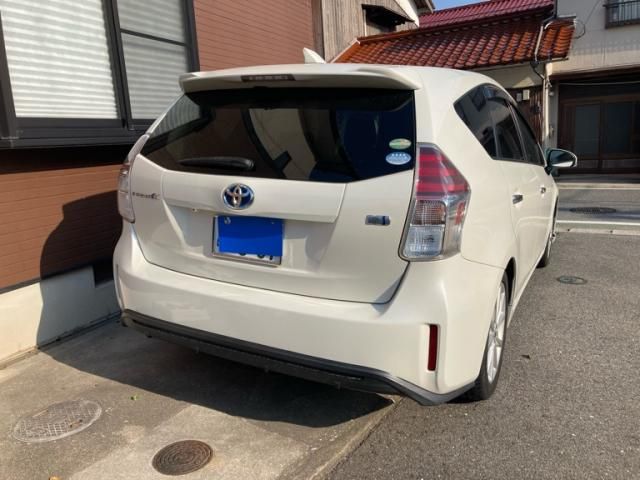 TOYOTA PRIUS ALPHA 2017 Image 31
