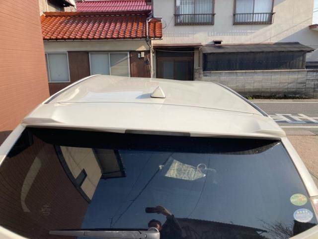 TOYOTA PRIUS ALPHA 2017 Image 31