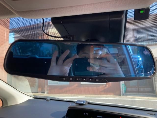 TOYOTA PRIUS ALPHA 2017 Image 31