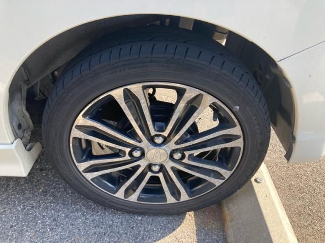 DAIHATSU TANTO CUSTOM 2014 Image 31