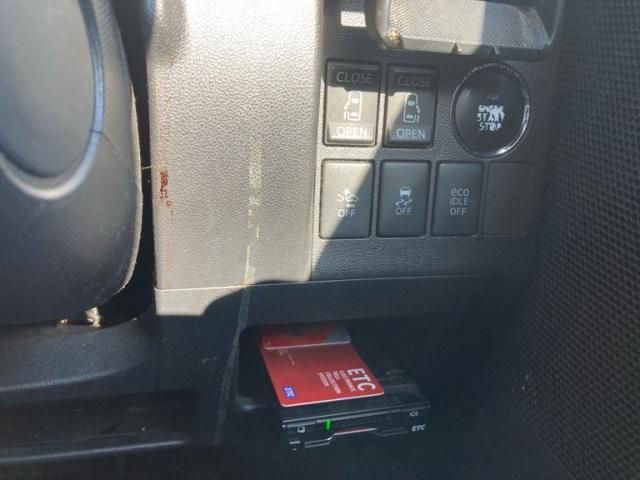 DAIHATSU TANTO CUSTOM 2014 Image 31