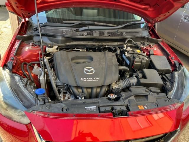 MAZDA DEMIO 2017 Image 31