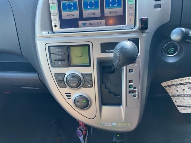 TOYOTA RACTIS 2009 Image 31