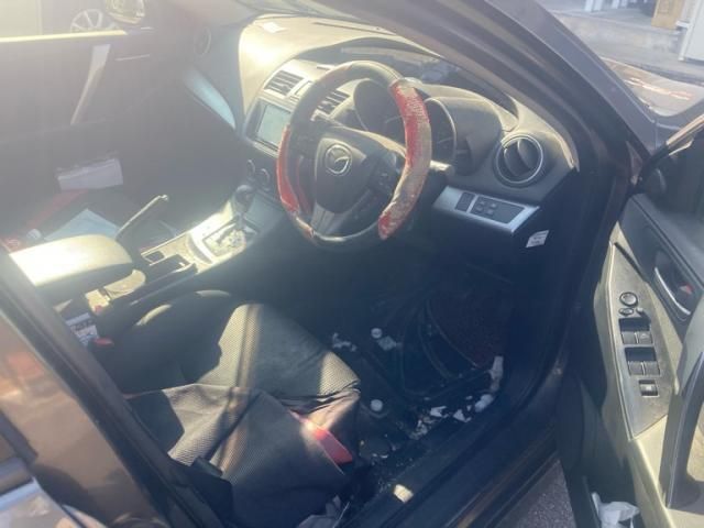 MAZDA AXELA SPORTS 2011 Image 31