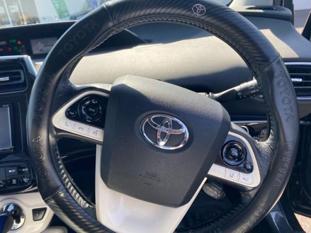 TOYOTA PRIUS 2016 Image 31