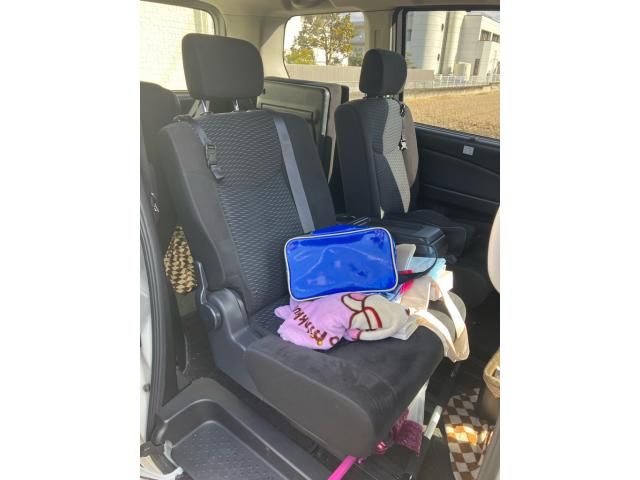 NISSAN SERENA  S-HYBRID 2016 Image 31