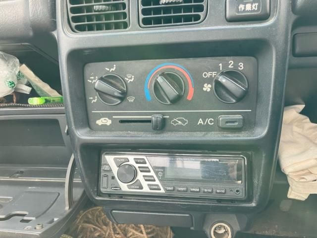 HONDA ACTY TRUCK 2002 Image 31