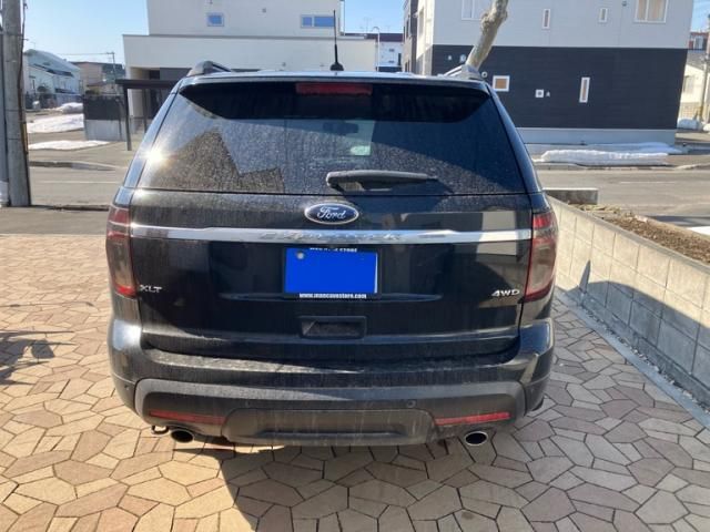 FORD EXPLORER 2012 Image 31