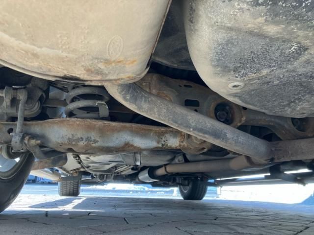 FORD EXPLORER 2012 Image 31