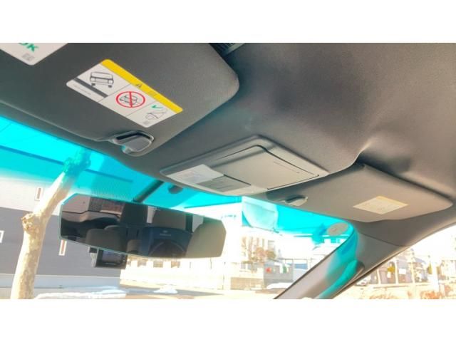 FORD EXPLORER 2012 Image 31