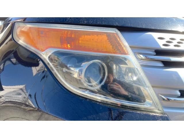 FORD EXPLORER 2012 Image 31