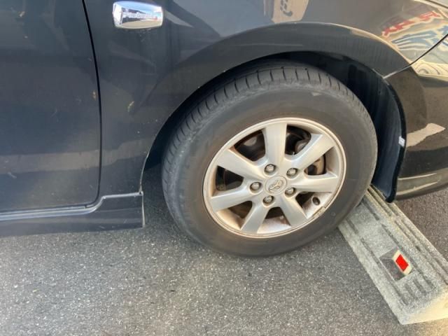 TOYOTA ISIS 2011 Image 31