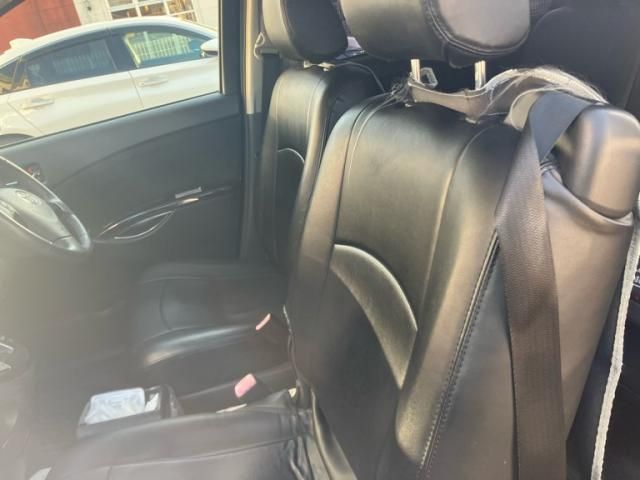 TOYOTA ISIS 2011 Image 31