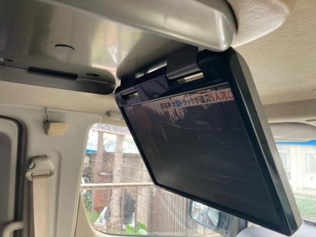 NISSAN ELGRAND 2005 Image 31