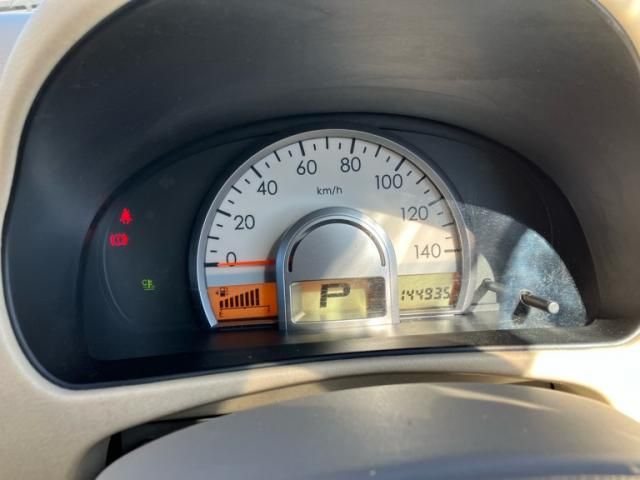 NISSAN MOCO 2009 Image 31