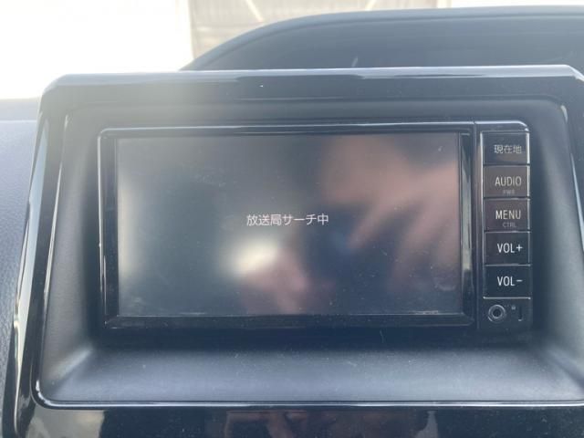 TOYOTA VOXY 2018 Image 31