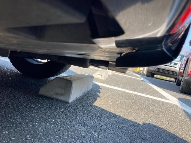 TOYOTA PRIUS 2012 Image 31