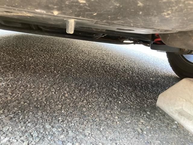 TOYOTA PRIUS 2012 Image 31