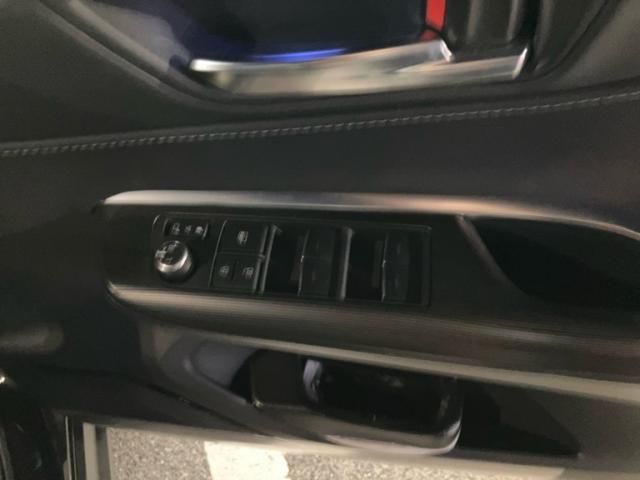 TOYOTA HARRIER 2WD 2021 Image 31