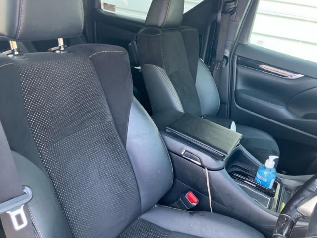 TOYOTA ALPHARD HYBRID 4WD 2021 Image 31