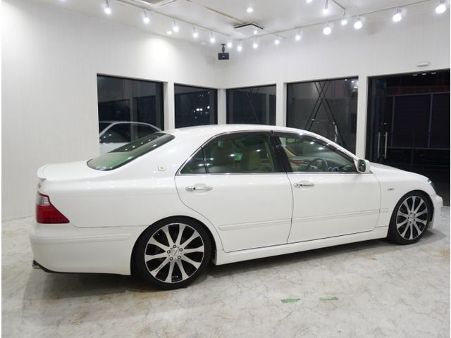 TOYOTA CROWN SEDAN 2006 Image 31