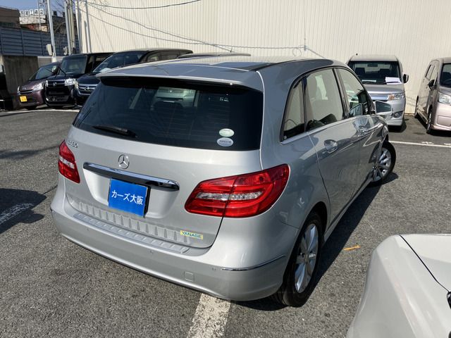 MERCEDES BENZ B CLAS 2013 Image 31