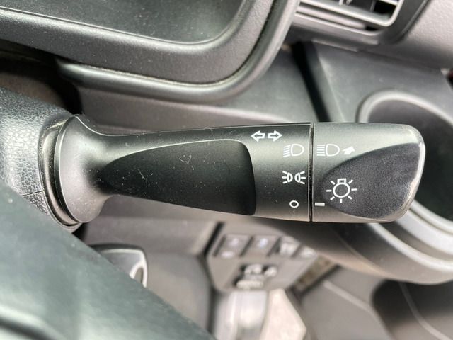 TOYOTA PIXIS VAN 2017 Image 31