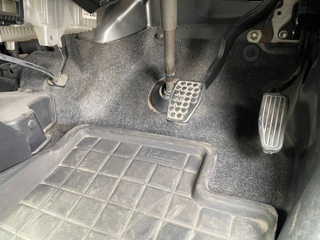 TOYOTA PIXIS VAN 2017 Image 31