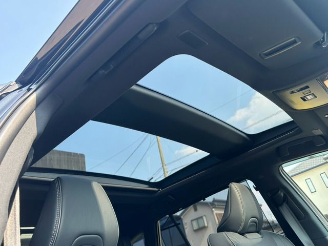 TOYOTA CROWN SEDAN HYBRID 2023 Image 31