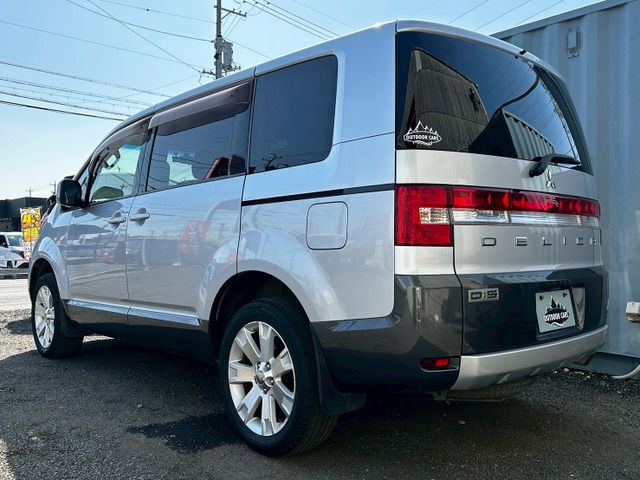 MITSUBISHI DELICA D:5 4WD 2009 Image 31