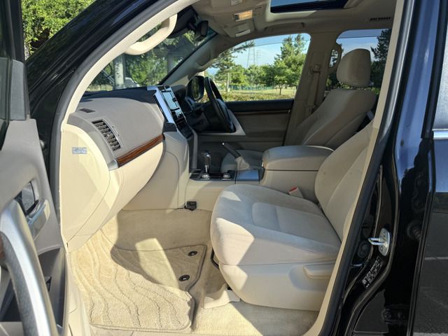 TOYOTA LANDCRUISER WAGON 2018 Image 31