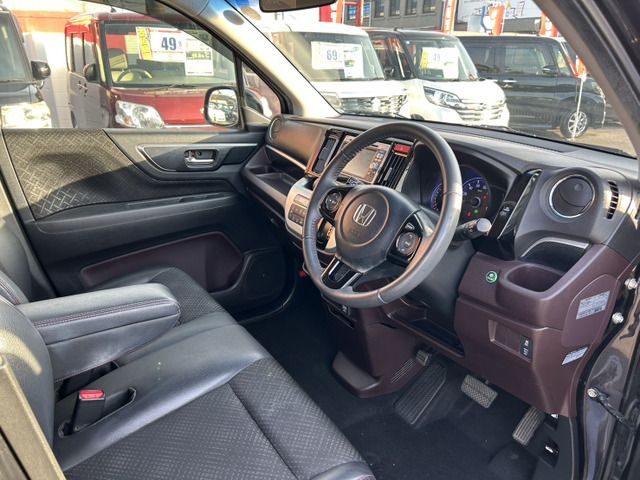 HONDA N-WGN CUSTOM 2016 Image 31