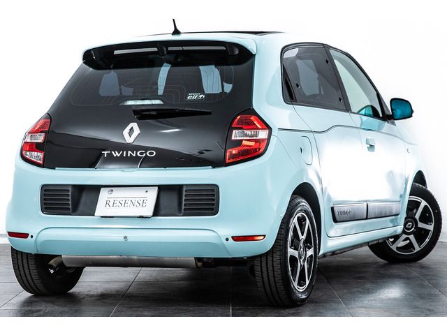 RENAULT TWINGO 2018 Image 31