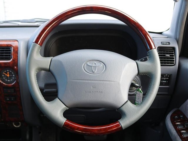 TOYOTA LANDCRUISER PRADO 1999 Image 31