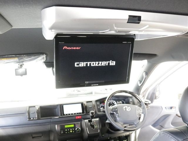 TOYOTA HIACE VAN 2WD 2025 Image 31