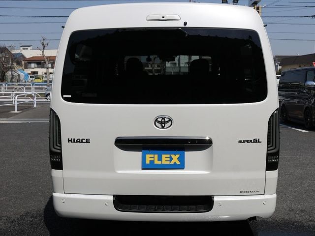TOYOTA HIACE VAN 2WD 2025 Image 31