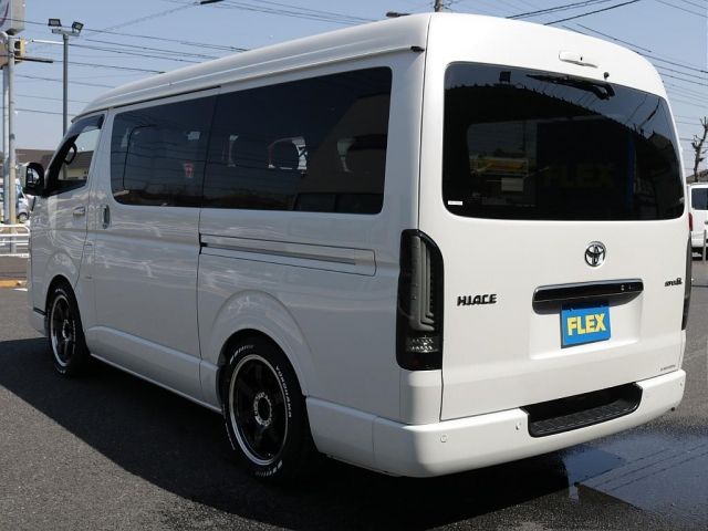 TOYOTA HIACE VAN 2WD 2025 Image 31