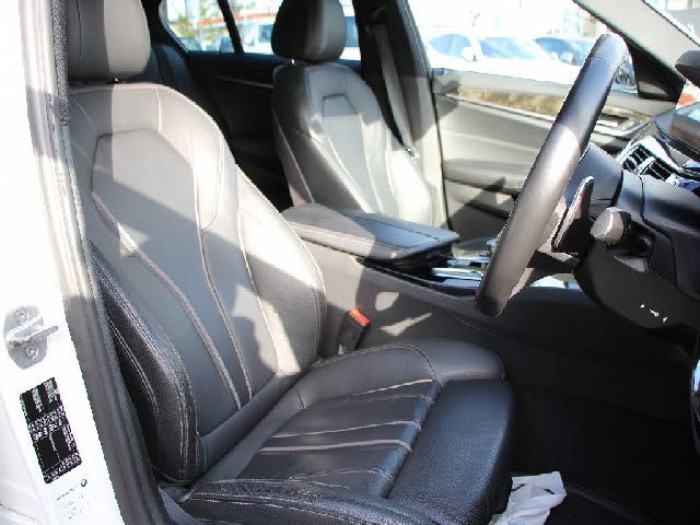 BMW 5SERIES SEDAN 2017 Image 31