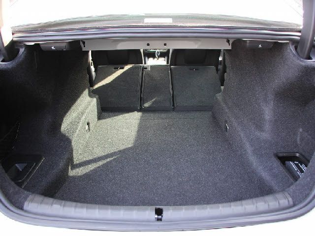 BMW 5SERIES SEDAN 2017 Image 31