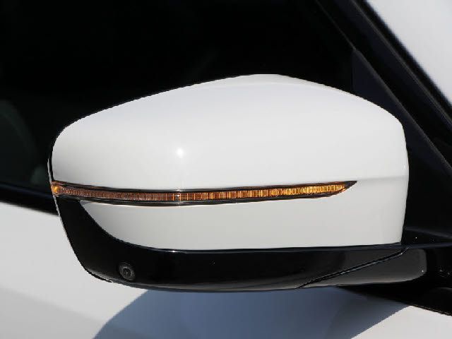 BMW 5SERIES SEDAN 2017 Image 31