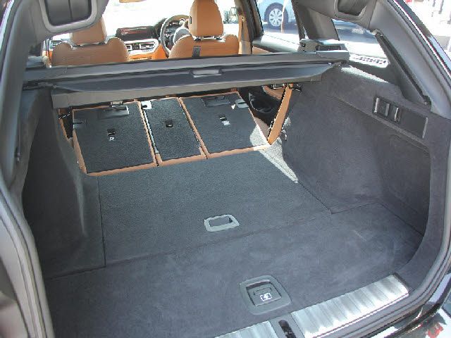 BMW 3SERIES TOURING 2021 Image 31