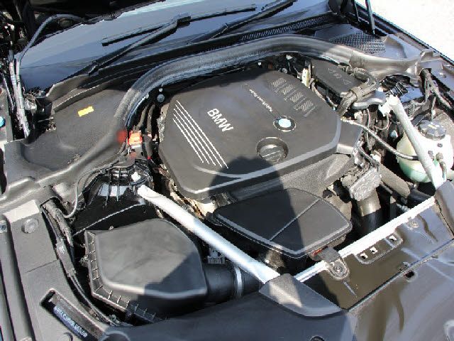 BMW 5SERIES SEDAN 2019 Image 31