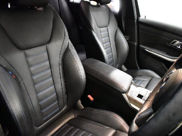 BMW 3SERIES SEDAN 2019 Image 31