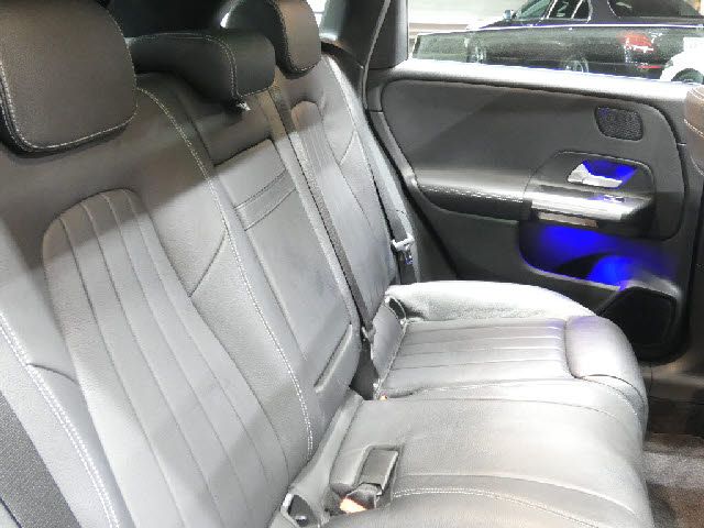 MERCEDES BENZ B CLAS 2019 Image 31