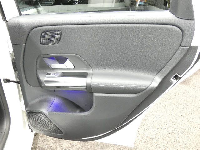 MERCEDES BENZ B CLAS 2019 Image 31