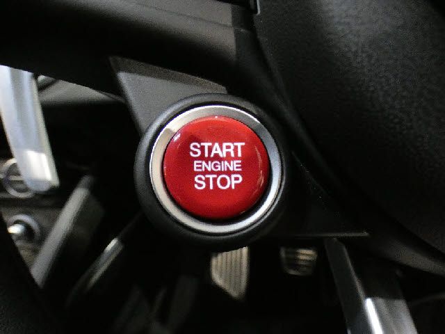 ALFAROMEO STELVIO 2019 Image 31