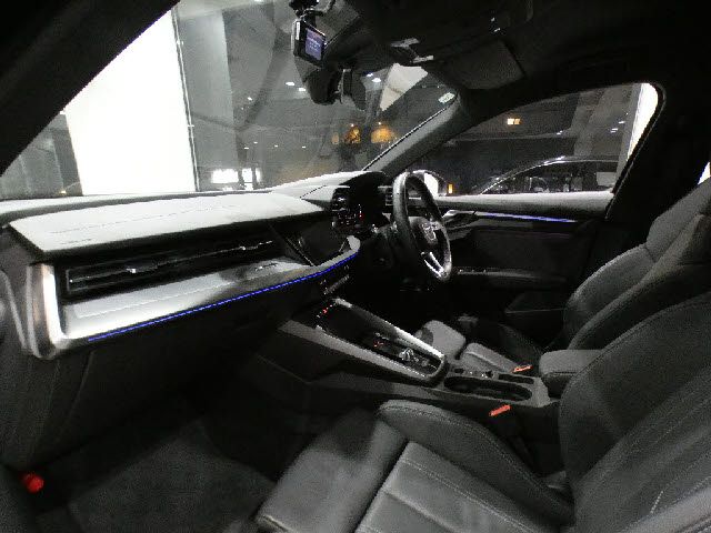 AUDI A3 SEDAN 2021 Image 31