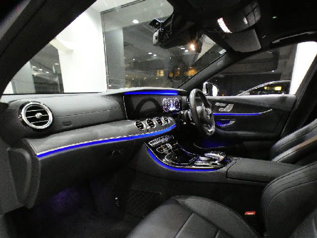 MERCEDES BENZ E CLAS 2016 Image 31